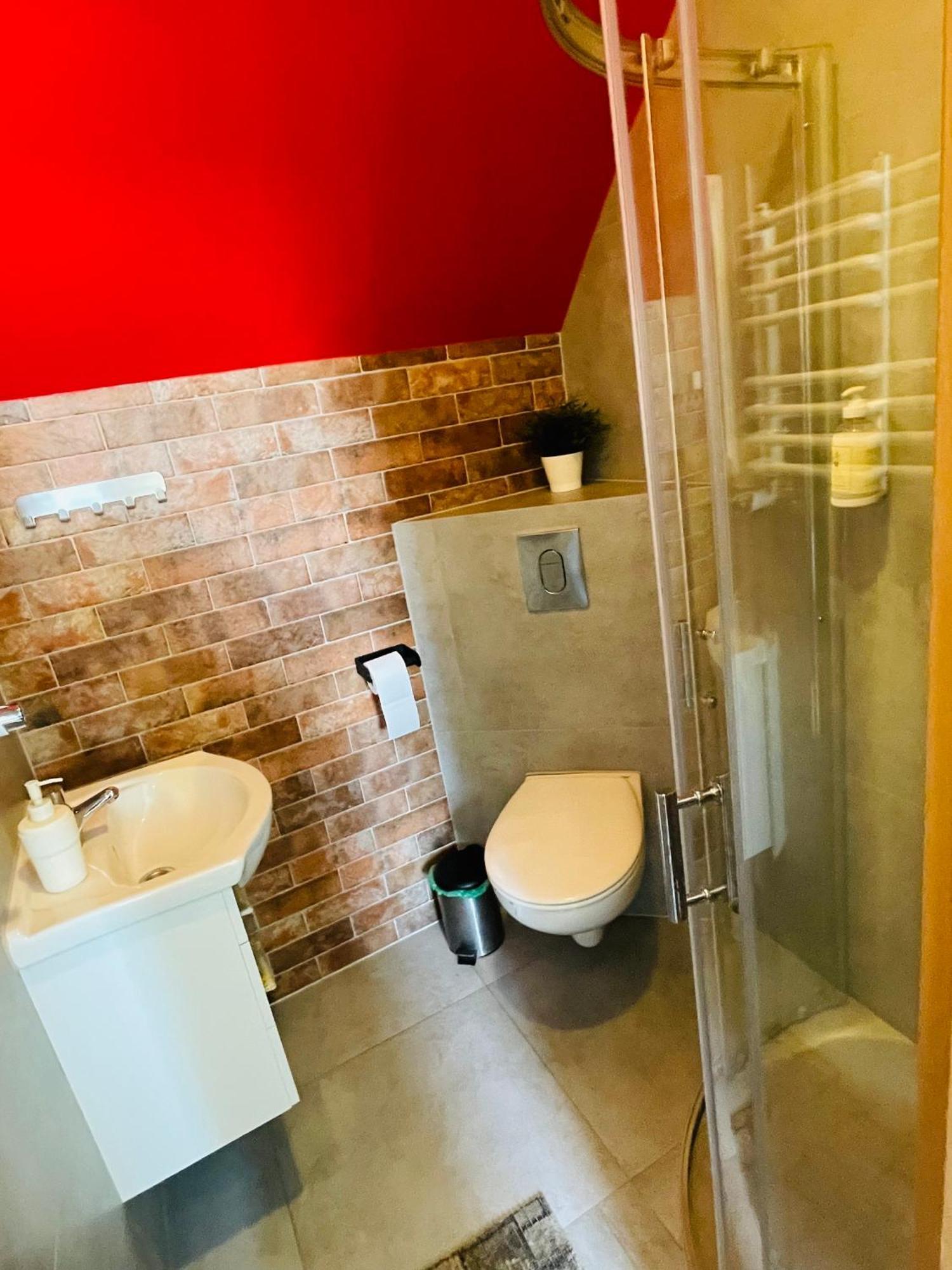 B&B Vis A Vis Zamku Malbork Ngoại thất bức ảnh