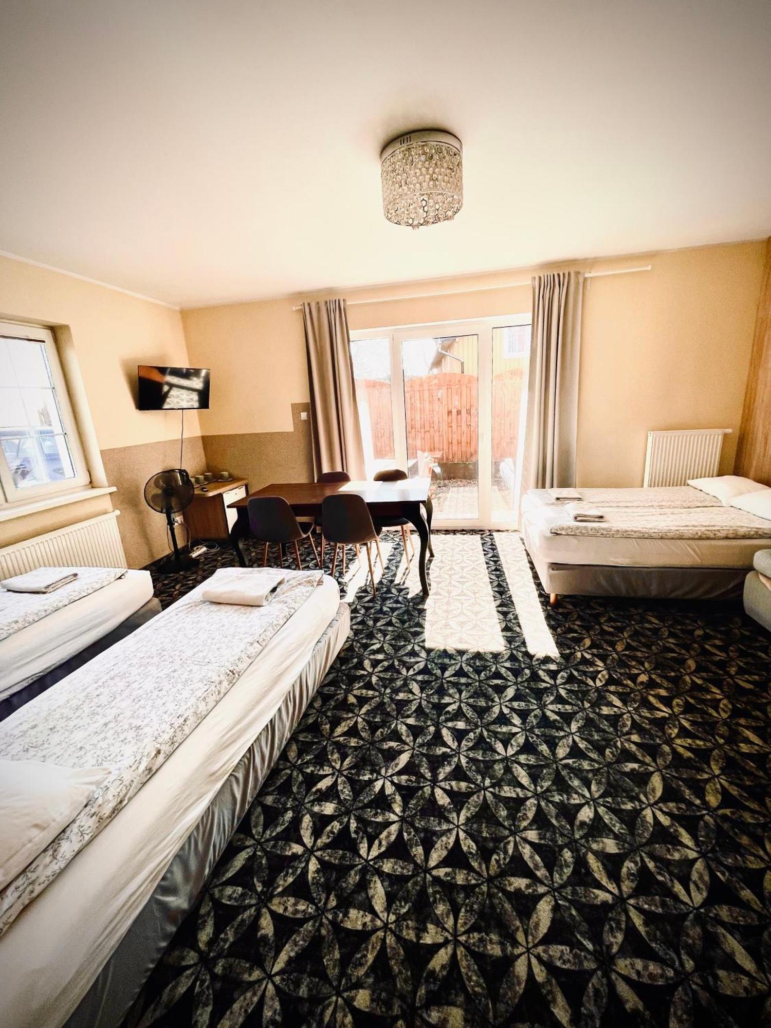 B&B Vis A Vis Zamku Malbork Ngoại thất bức ảnh