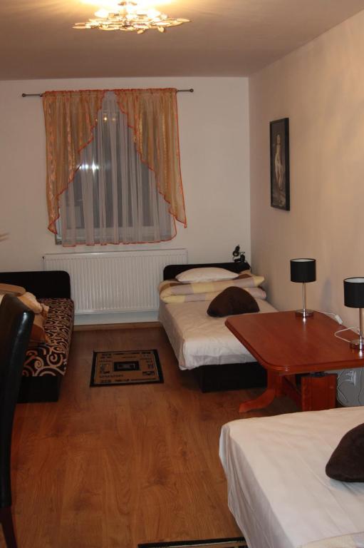 B&B Vis A Vis Zamku Malbork Phòng bức ảnh